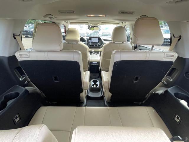 2023 Toyota Highlander Hybrid XLE