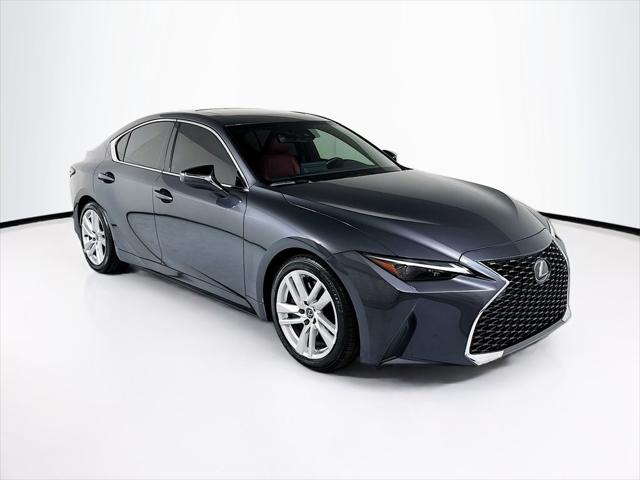 2023 Lexus IS 300 - Photo 3