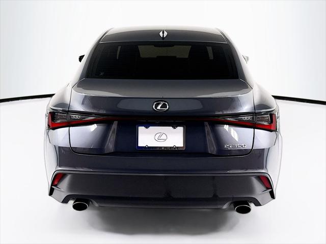 2023 Lexus IS 300 - Photo 6