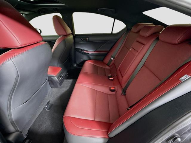 2023 Lexus IS 300 - Photo 21