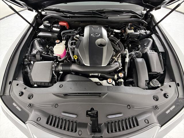 2023 Lexus IS 300 - Photo 29