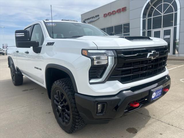 2026 Chevrolet Silverado 2500HD Crew Cab, Standard Bed, LT, 4WD