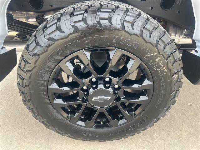 2026 Chevrolet Silverado 2500HD Crew Cab, Standard Bed, LT, 4WD