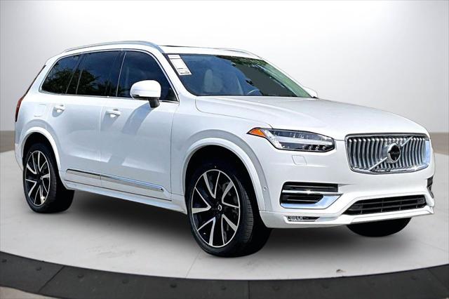 2024 Volvo XC90 B6 Plus Bright Theme 6-Seater