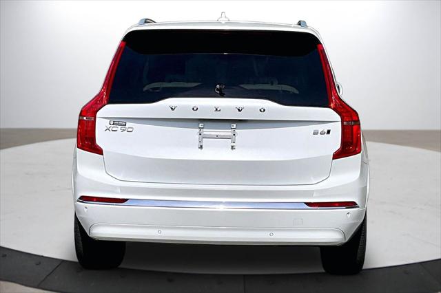 2024 Volvo XC90 B6 Plus Bright Theme 6-Seater