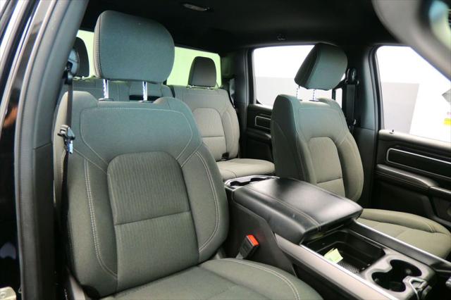2023 Ram 1500 Big Horn Crew Cab 4x2 5'7" Box