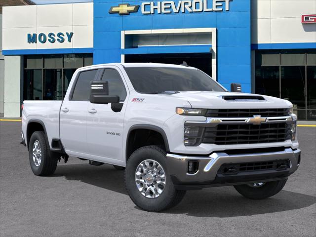 2026 Chevrolet Silverado 3500HD Crew Cab, Standard Bed, LT, 4WD