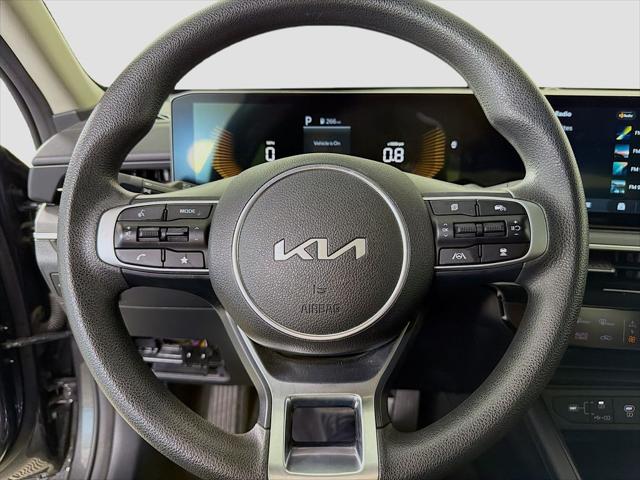 2025 Kia K5 LXS