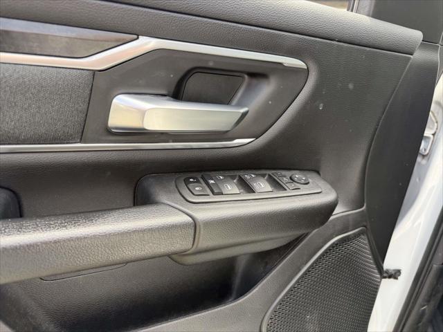 2022 Ram 1500 Big Horn Crew Cab 4x4 5'7" Box