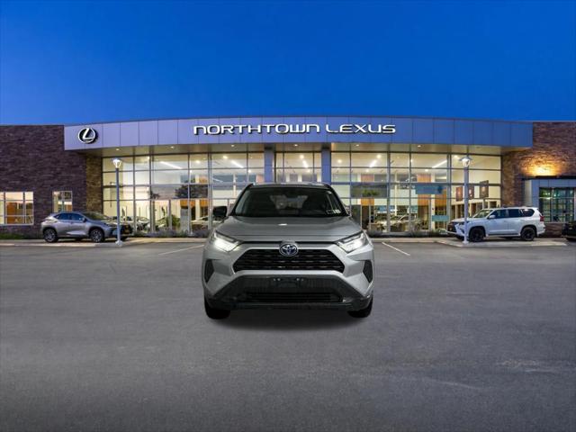 2024 Toyota RAV4 Hybrid LE
