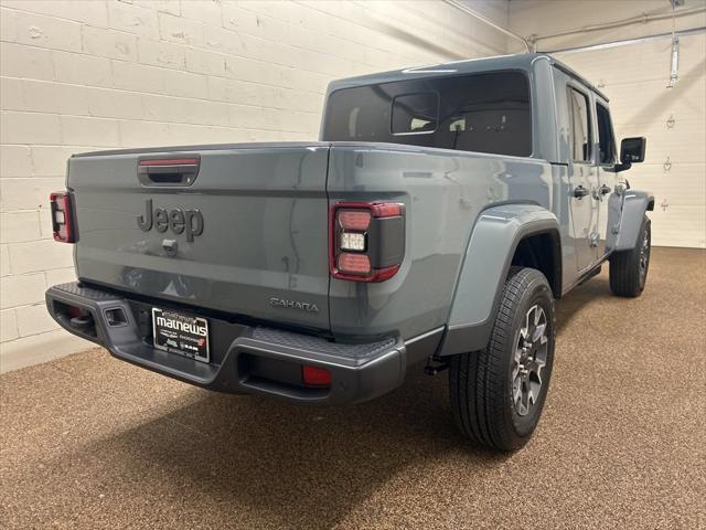 2026 Jeep Gladiator GLADIATOR SAHARA 4X4 2026 Jeep Gladiator GLADIATOR SAHARA 4X4