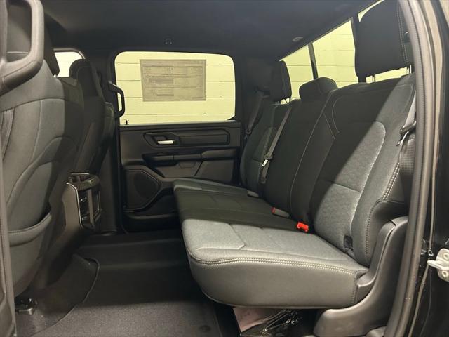 2026 Ram 1500 Express Crew Cab 4x4 5'7" Box
