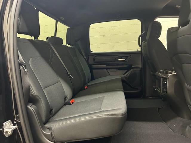 2026 Ram 1500 Express Crew Cab 4x4 5'7" Box