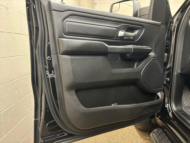 2026 Ram 1500 Express Crew Cab 4x4 5'7" Box