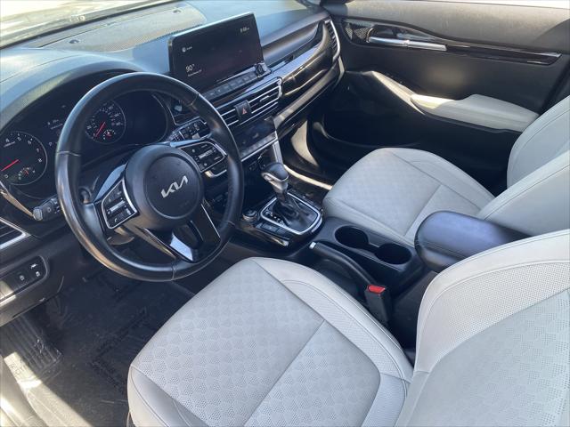 2022 Kia Seltos EX