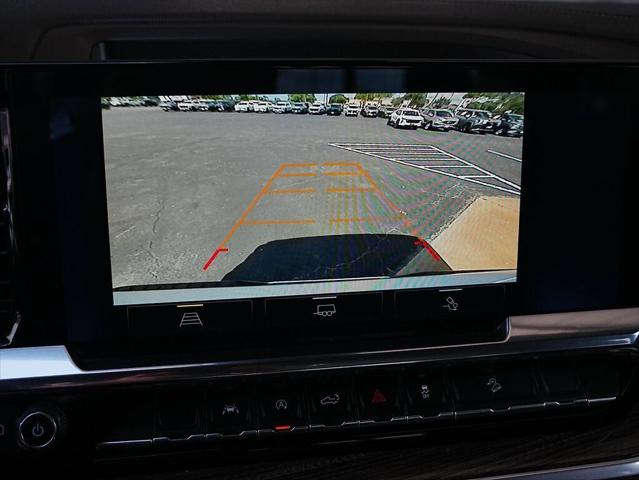 2025 Chevrolet Silverado 1500 4WD Crew Cab Standard Bed LT