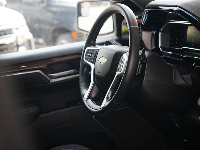 2025 Chevrolet Silverado 1500 4WD Crew Cab Standard Bed LT