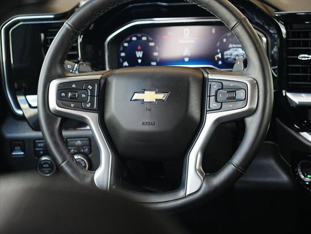 2025 Chevrolet Silverado 1500 4WD Crew Cab Standard Bed LT