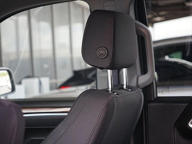2025 Chevrolet Silverado 1500 4WD Crew Cab Standard Bed LT