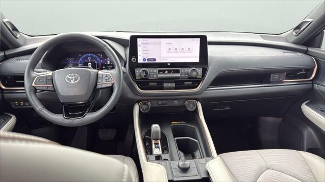 2025 Toyota Grand Highlander Hybrid Platinum MAX
