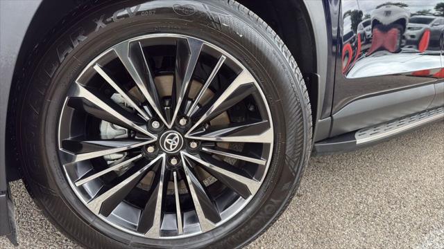 2025 Toyota Grand Highlander Hybrid Platinum MAX