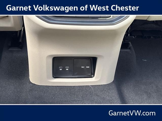 2026 Volkswagen Atlas SEL Premium R-Line