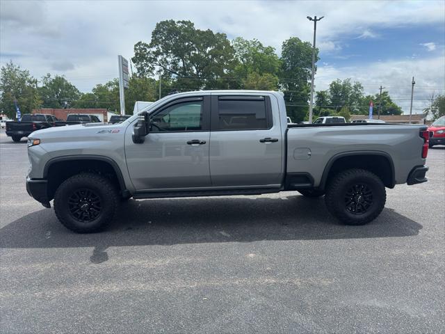 2025 Chevrolet Silverado 2500HD 4WD Crew Cab Standard Bed ZR2
