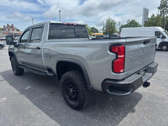 2025 Chevrolet Silverado 2500HD 4WD Crew Cab Standard Bed ZR2
