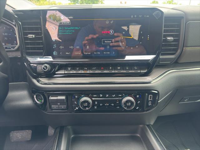 2025 Chevrolet Silverado 2500HD 4WD Crew Cab Standard Bed ZR2