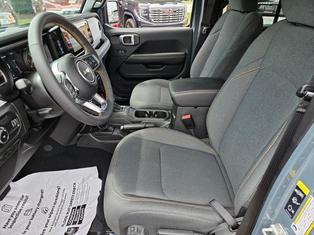 2024 Jeep Wrangler 4-Door Sahara 4x4