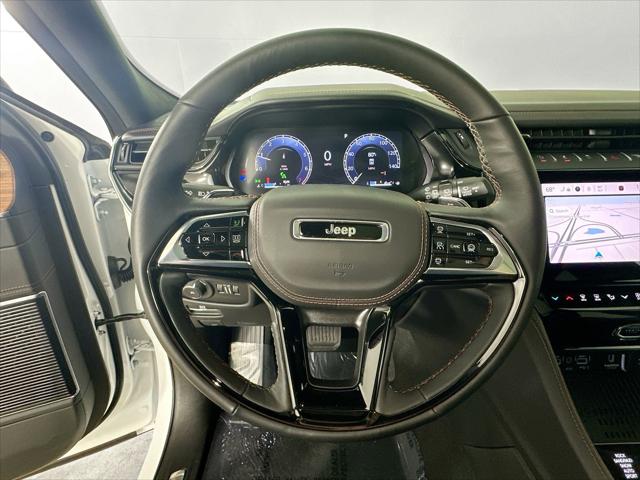 2026 Jeep Grand Cherokee Summit 4x4