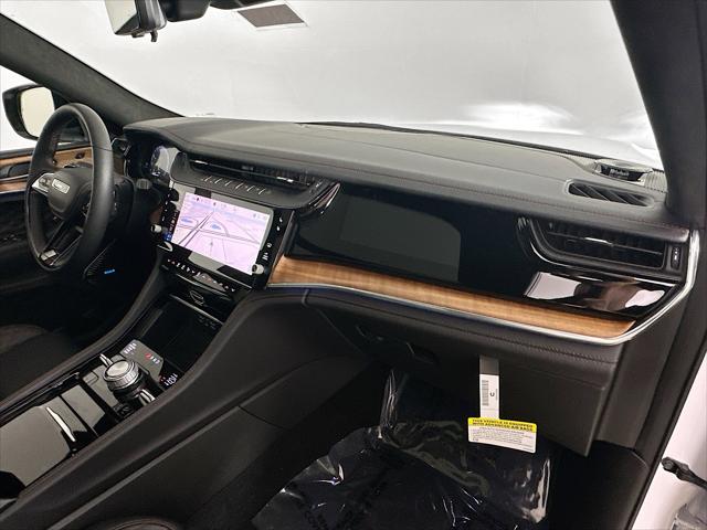 2026 Jeep Grand Cherokee Summit 4x4