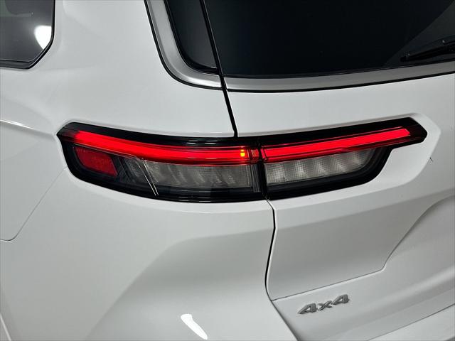 2026 Jeep Grand Cherokee Summit 4x4