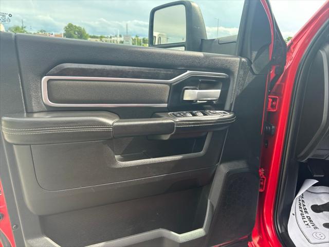 2024 Ram 3500 Tradesman/SLT/Laramie/Limited