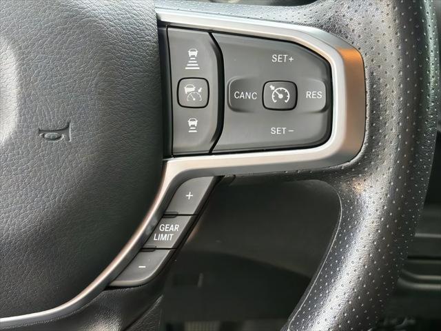 2025 Ram 2500 Tradesman Crew Cab 4x2 8' Box