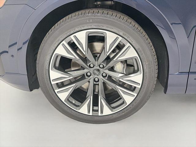 2026 Audi Q8 Premium Plus 55 TFSI quattro Tiptronic