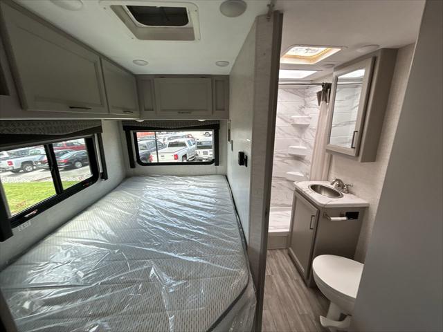 2024 Chevrolet Express Cutaway Work Van
