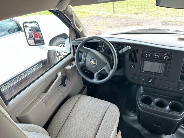 2024 Chevrolet Express Cutaway Work Van