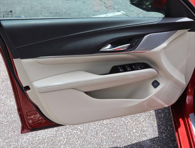 2024 Cadillac CT4 Luxury