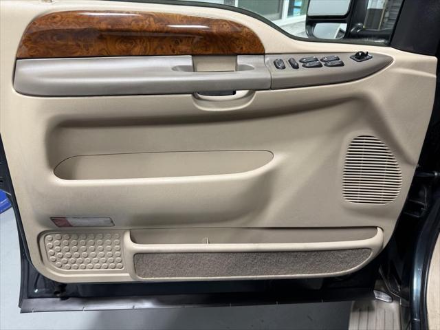 2001 Ford Excursion Limited