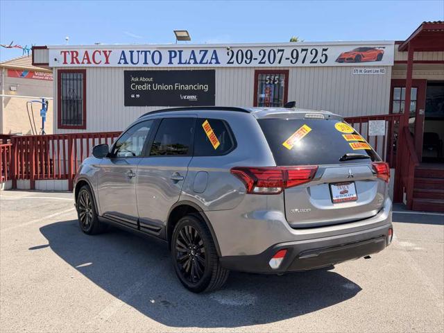 2020 Mitsubishi Outlander LE 2.4