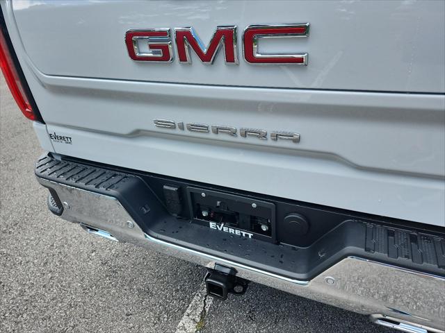2026 GMC Sierra 1500 Crew Cab, Short Bed, SLT, 4WD