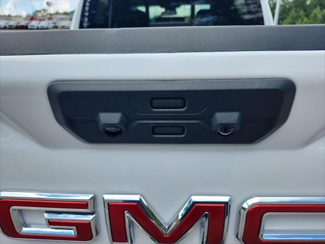 2026 GMC Sierra 1500 Crew Cab, Short Bed, SLT, 4WD