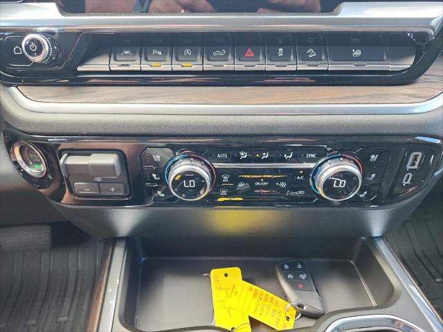 2026 GMC Sierra 1500 Crew Cab, Short Bed, SLT, 4WD