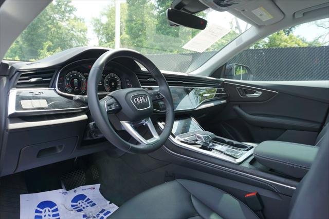 2023 Audi Q8 Premium Plus 55 TFSI quattro Tiptronic
