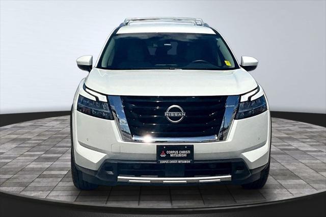 2024 Nissan Pathfinder SL FWD