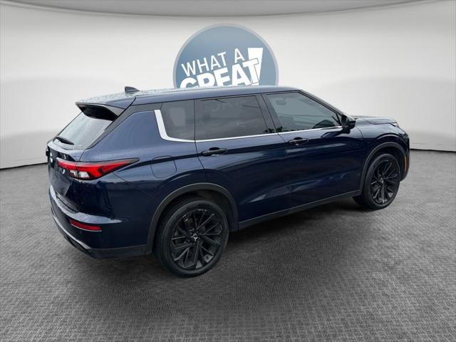 2022 Mitsubishi Outlander Black Edition S-AWC