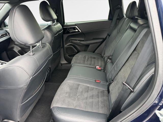 2022 Mitsubishi Outlander Black Edition S-AWC