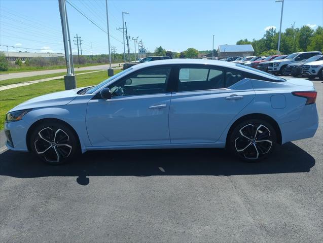 2023 Nissan Altima SR Intelligent AWD