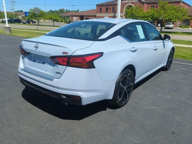 2023 Nissan Altima SR Intelligent AWD